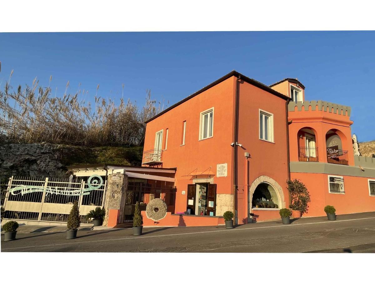 Giu Al Mulino Pension Pontecagnano Faiano Buitenkant foto